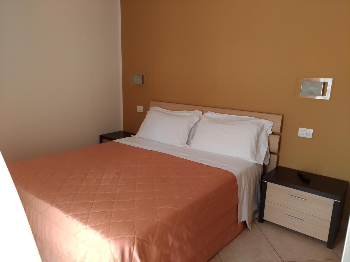 Residence Ilario Suite Hotel Riccione Extérieur photo