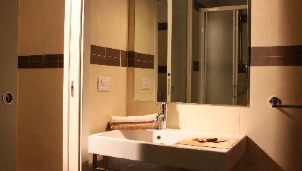 Residence Ilario Suite Hotel Riccione Extérieur photo